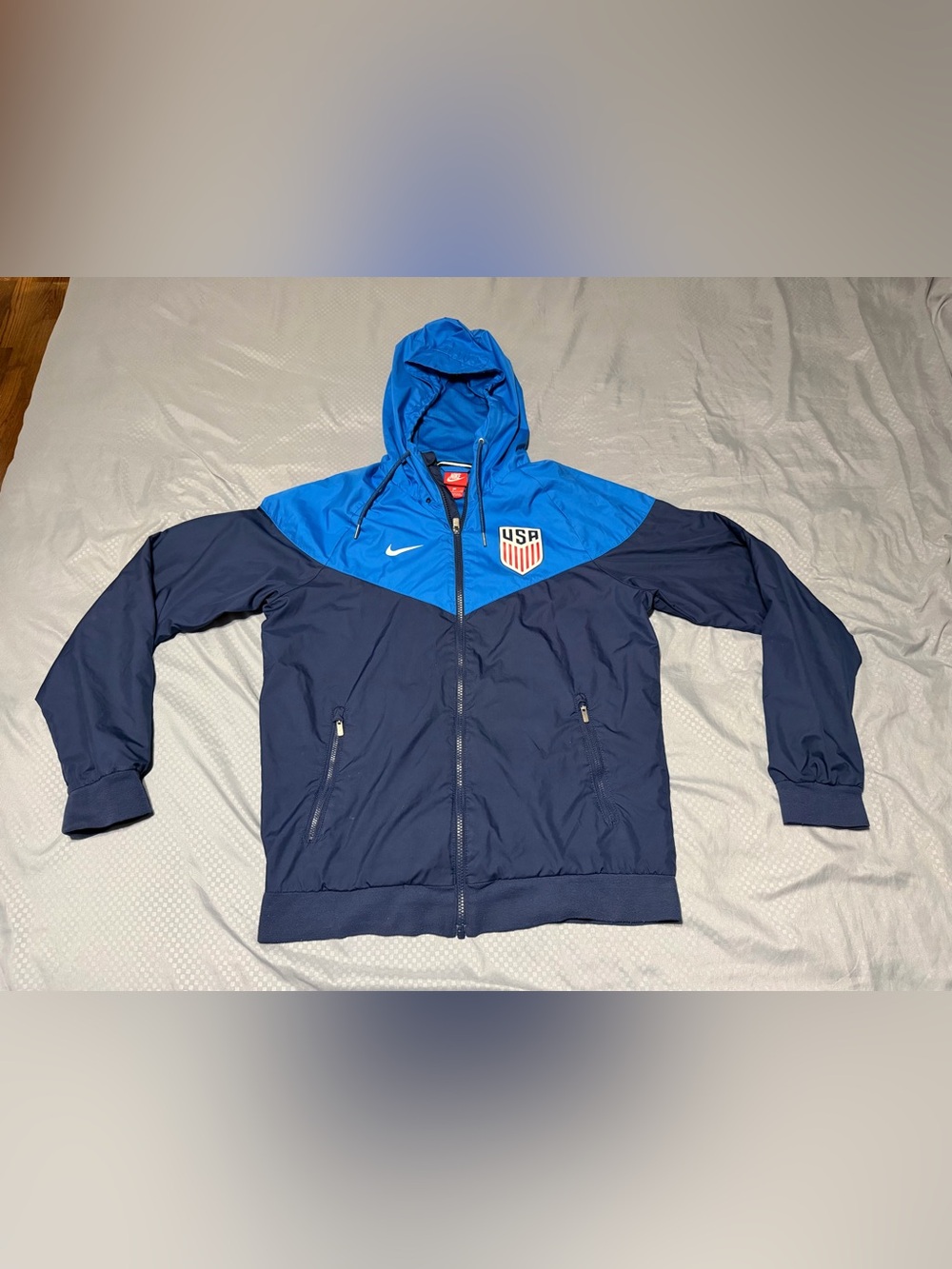 Size S - Nike USA Soccer Windbreaker Jacket Hoodie Blue